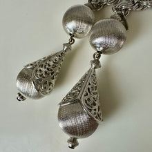 Load image into Gallery viewer, Vintage Monet Brushed Silvertone Bolero Filigree Teardrop Rope Chain Necklace (32")
