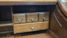 Load image into Gallery viewer, Rolltop Desk (45x17x24)
