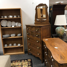 Load image into Gallery viewer, Oak Dresser w/ Mirror 5 Drawer (77x34x20)
