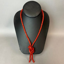 Load image into Gallery viewer, Vintage Red Iridescent Woven Seed Bead Flapper Lariat Necklace (30")
