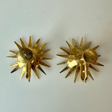 Load image into Gallery viewer, Vintage Mid Century Bugbee &amp; Niles Goldtone Aqua Rhinestone Starburst Screw Back Earrings (1")
