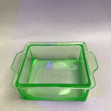 Load image into Gallery viewer, Vintage 1930's Hazel Atlas Green Uranium Depression Glass Refrigerator Dish (5")
