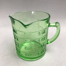 Load image into Gallery viewer, Vintage 1930s Uranium Depression Glass 3 Spout Measuring 1 Cup Kelloggs Hazel Atlas (2 Available)
