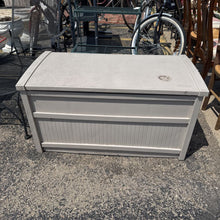 Load image into Gallery viewer, Suncast Patio Storage Box (22x41x21)
