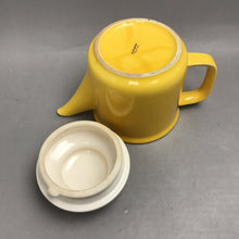 Load image into Gallery viewer, Vintage Common Yellow Porcelain Teapot (10x6) AS IS
