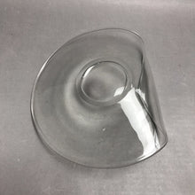 Load image into Gallery viewer, Vintage Fostoria Contour Folded Edge Clear Glass Bowl (8.5x10)
