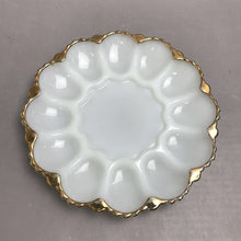 Load image into Gallery viewer, Vintage Anchor Hocking Milk Glass Deviled Egg Platter (10")
