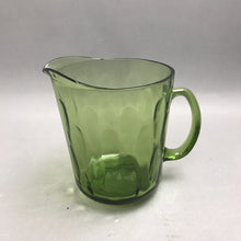 Load image into Gallery viewer, Vintage Hazel Atlas Eldorado Pattern Green Glass Pitcher(7x6)
