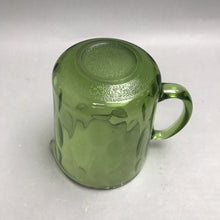 Load image into Gallery viewer, Vintage Hazel Atlas Eldorado Pattern Green Glass Pitcher(7x6)
