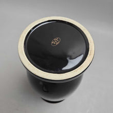 Load image into Gallery viewer, Fine China Japan Black Duck Vase (11)
