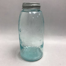 Load image into Gallery viewer, Vintage Patent Nov 30 Mason Jar with Lid Half Gallon
