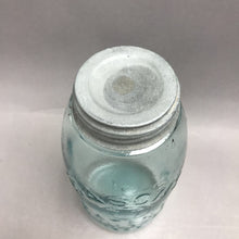 Load image into Gallery viewer, Vintage Patent Nov 30 Mason Jar with Lid Half Gallon
