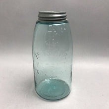 Load image into Gallery viewer, Vintage Patent Nov 30 Mason Jar with Lid Half Gallon
