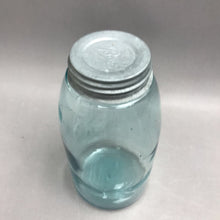 Load image into Gallery viewer, Vintage Nov 30th Mason 1/2 Gallon Jar with Lid
