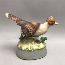 Load image into Gallery viewer, Godbergs Porcelain Roadrunner Wind Up Music Box (5x6)
