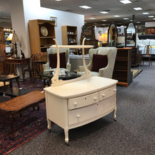 Load image into Gallery viewer, White Dresser w/Mirror (65x42x23)
