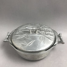 Load image into Gallery viewer, Vintage MCM Everlast Forged Aluminum Serving Bowl 8" w/ Cover Bamboo (8")
