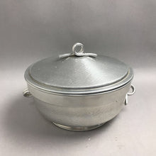 Load image into Gallery viewer, MCM Nasco Italy Hammered Aluminum Lid &amp; Insulated Body ICe Bucket (5x10)
