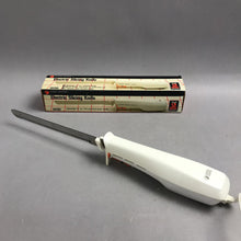 Load image into Gallery viewer, Vintage Black &amp; Decker Electric Slicing Knife Lightweight 9" Blade
