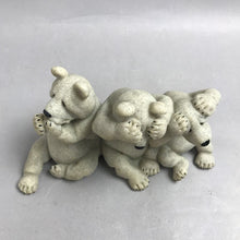 Load image into Gallery viewer, Vintage Quarry Critters Speak/See/Hear No Evil Bears "Uh Oh" Stone Figurine(8x4)
