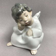 Load image into Gallery viewer, Lladro 4539 Sitting Angel Thinking Boy 4" Porcelain Figurine
