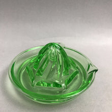 Load image into Gallery viewer, Vintage Green Uranium Depression Glass Citrus Reamer Juicer As-Is (5")
