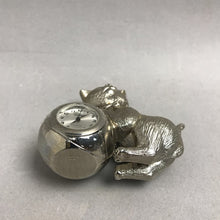 Load image into Gallery viewer, Timex Mini Cat &amp; Ball Clock (3")
