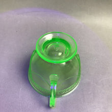 Load image into Gallery viewer, Vintage Federal Glass Georgian Love Birds Uranium Sugar Bowl (3x4)
