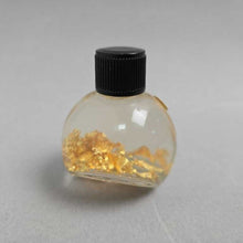 Load image into Gallery viewer, 24K Pure Gold Flakes in Small Bottle (~1.5x1.5x1.5)
