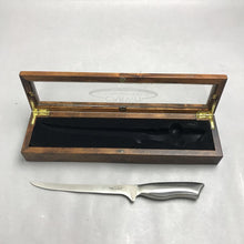 Load image into Gallery viewer, Carv-It by Blakemore Knife w/ Display Case (2x14x3.5)
