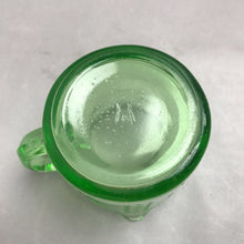 Load image into Gallery viewer, Vintage 1930s Uranium Depression Glass 3 Spout Measuring 1 Cup Hazel Atlas
