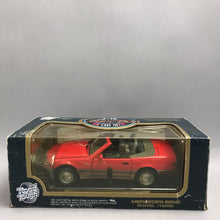 Load image into Gallery viewer, Road Tough 1989 Mercedes-Benz 500SL 1:18 Scale (10")
