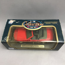 Load image into Gallery viewer, Road Tough 1989 Mercedes-Benz 500SL 1:18 Scale (10")
