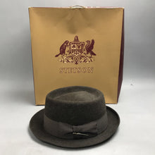 Load image into Gallery viewer, Stetson Royal DeLuxe Gun Club Fedora 7 1/2 Hat Brown with Box
