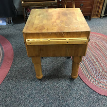 Load image into Gallery viewer, Butcher Table (32x24x24)
