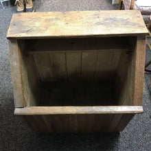 Load image into Gallery viewer, Wood Storage Bin (34x31x21)
