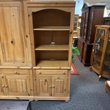 Load image into Gallery viewer, Broyhill Fontana Pine Shelf Cabinet (77x31x20)
