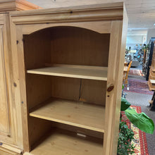 Load image into Gallery viewer, Broyhill Fontana Pine Shelf Cabinet (77x31x20)
