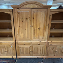Load image into Gallery viewer, Broyhill Fontana Pine Armoire (87x51x26)
