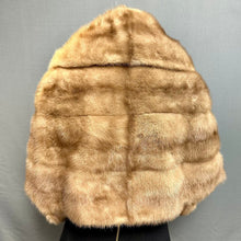 Load image into Gallery viewer, Vintage Mr Henri Blonde Mink Stole

