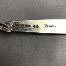 Load image into Gallery viewer, 1847 Rogers Bros Flair Silverplate Flatware 81 Pieces
