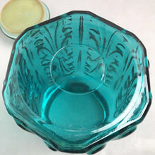 Load image into Gallery viewer, Vintage LE Smith Imperial Atterbury Scroll Canister Jar Teal Glass Apothecary (9.5x5.5)
