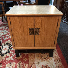 Load image into Gallery viewer, Kroehler Night Stand (23x21x18)
