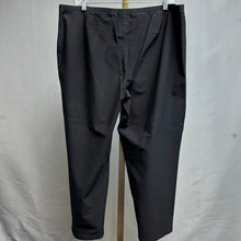 Load image into Gallery viewer, Eileen Fisher Black Viscose Blend Cropped Pants (XL)

