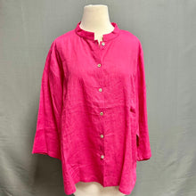 Load image into Gallery viewer, Eileen Fisher Fuschia Linen Button Down 3/4 Sleeve Top (1X)
