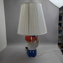 Load image into Gallery viewer, Vintage Raggedy Andy Chalkware Accent Lamp (~29")
