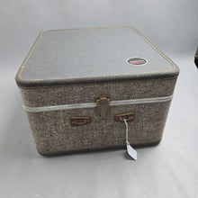 Load image into Gallery viewer, Webcor Viscount Reel-to-Reel Tape Recorder (As-Is) (9x14x16.5)
