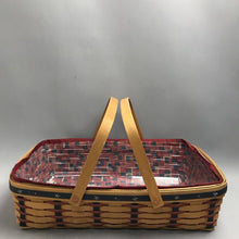 Load image into Gallery viewer, Longaberger 2004 Proudly American Medium Gathering Basket Protector &amp; Liner (4x17x12)
