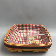Load image into Gallery viewer, Longaberger 1998 Good Ol' Summertime Picnic Pal Basket Combo w/Liner &amp; Protector (3x10x9)
