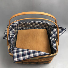 Load image into Gallery viewer, Longaberger 1992 J W Collection Cake Basket, Riser, Liner &amp; Protector (6x12x12)

